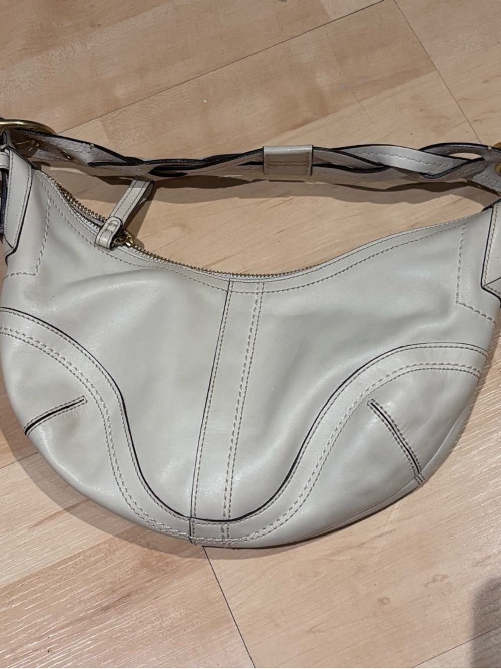 COACH Soho Dylan Braided Handle Hobo Leather Bag with dust bag - Picture 3 of 4